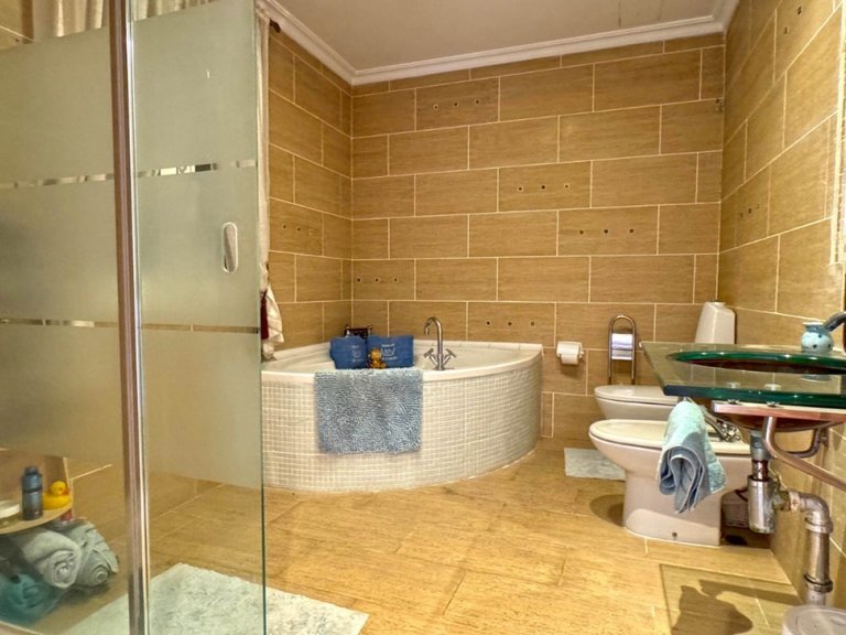 Villa for Sale in Los Balcones - Los Altos del Edén, Torrevieja, Alicante 28