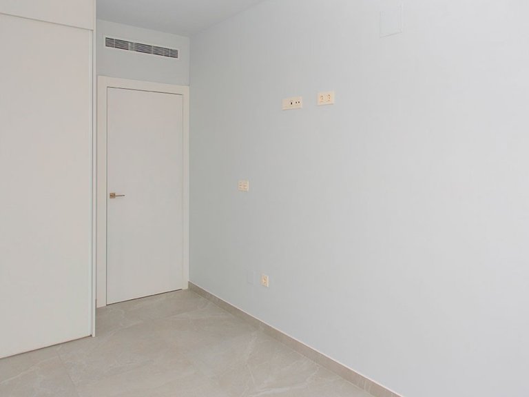 Apartment for Sale in Playa del Cura, Torrevieja, Alicante 15