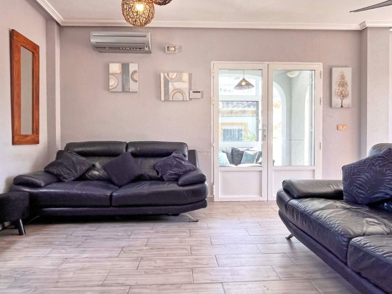 Villa for Sale in Costa Blanca Orihuela Costa, Alicante 30