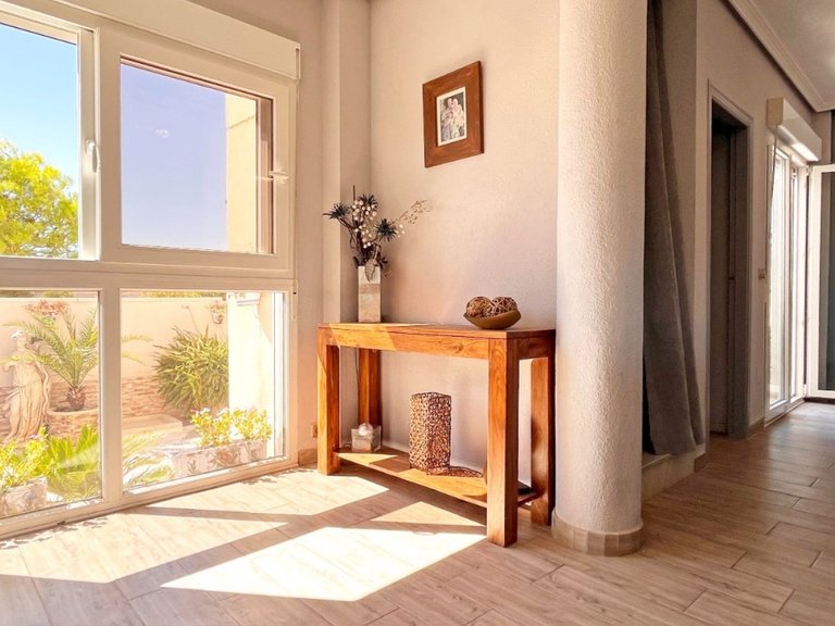 Villa for Sale in Costa Blanca Orihuela Costa, Alicante 32