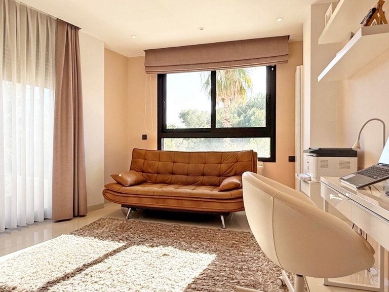 Villa for Sale in Villamartin, Orihuela Costa, Alicante 8