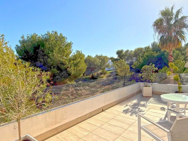 Villa for Sale in Villamartin, Orihuela Costa, Alicante 31