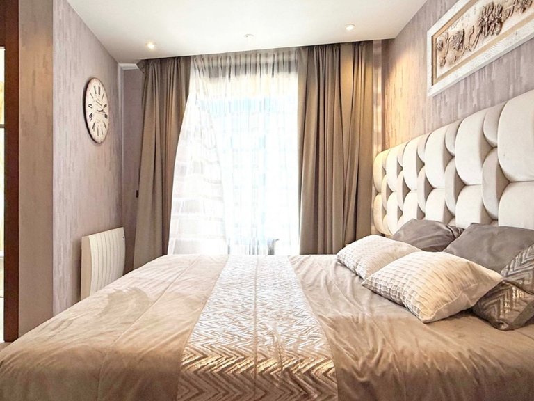 Villa for Sale in Villamartin, Orihuela Costa, Alicante 32