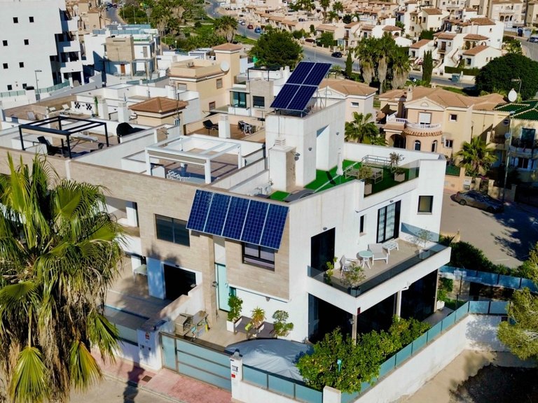 Villa for Sale in Villamartin, Orihuela Costa, Alicante 47