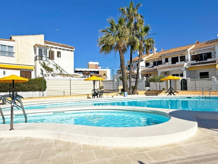 Villa for Sale in Torrevieja, Alicante 23