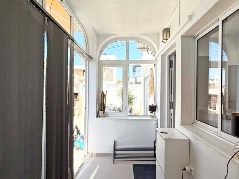 Villa for Sale in Torrevieja, Alicante 10