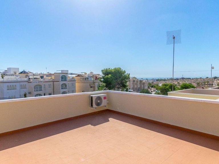 Villa for Sale in Costa Blanca Orihuela Costa, Alicante 36