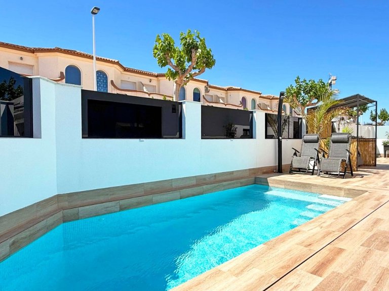 Villa for Sale in San Pedro Del Pinatar, Murcia 8