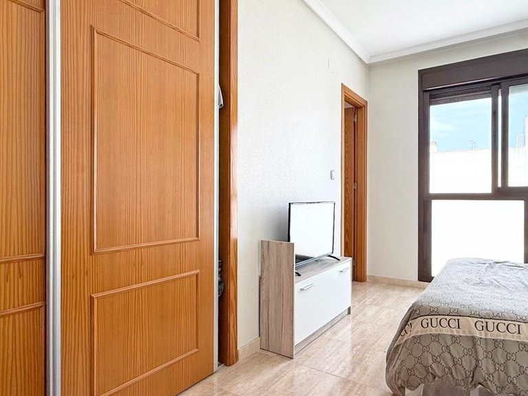 Apartment for Sale in Torrevieja, Alicante 16