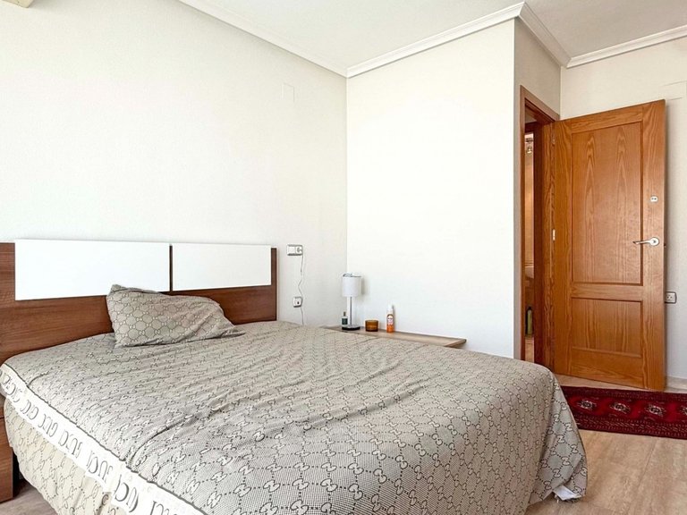 Apartment for Sale in Torrevieja, Alicante 4