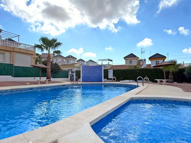 Villa for Sale in Rojales, Alicante 12