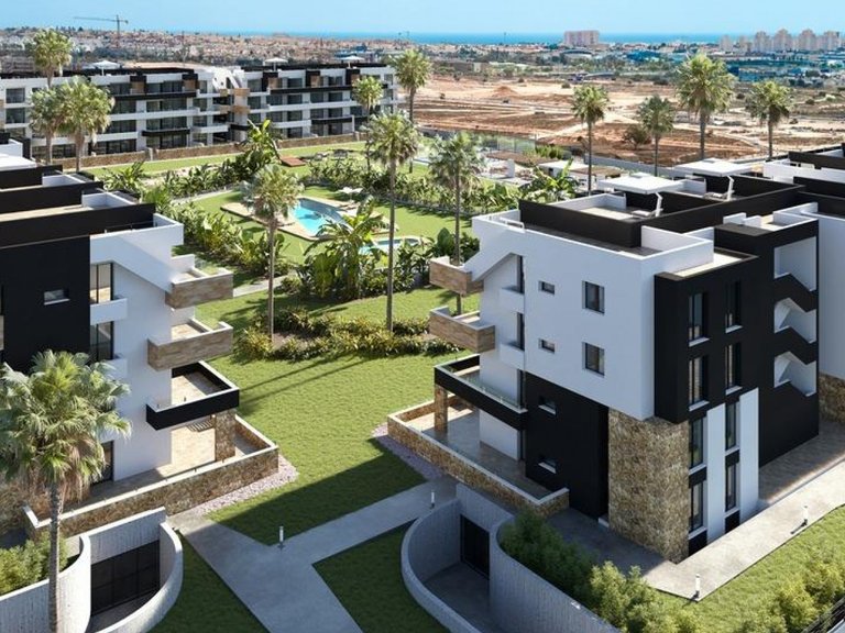 Apartment for Sale in Torrevieja, Alicante 2
