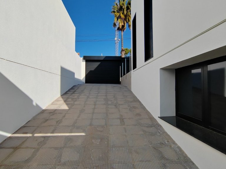 Villa for Sale in Orihuela Costa, Alicante 37