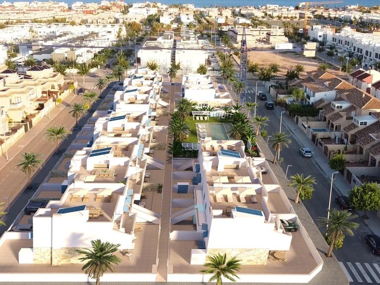 Villa for Sale in Pilar De La Horadada, Alicante 18