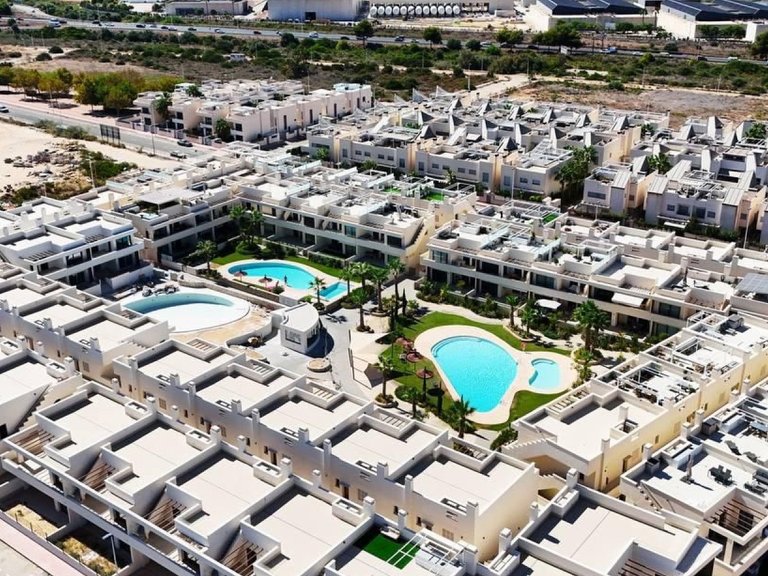 Town House for Sale in La Veleta, Torrevieja, Alicante 31