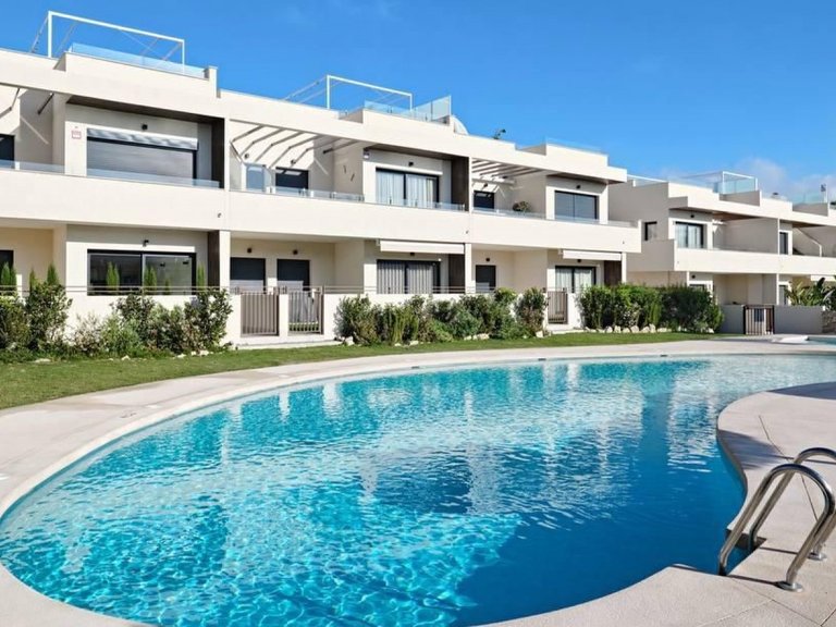 Town House for Sale in La Veleta, Torrevieja, Alicante 32