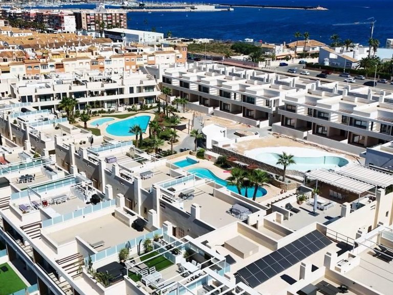 Town House for Sale in La Veleta, Torrevieja, Alicante 48