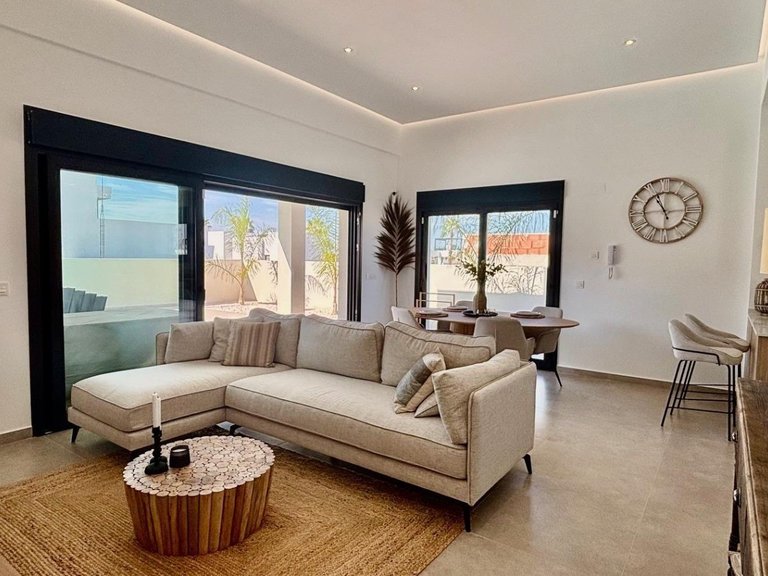 Villa for Sale in Rafal, Alicante 4