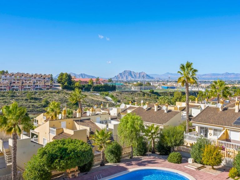 Villa for Sale in Benijófar, Alicante 6