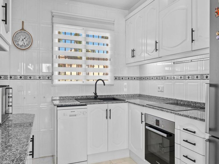 Villa for Sale in Benijófar, Alicante 24