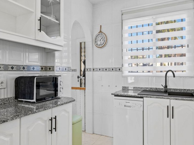 Villa for Sale in Benijófar, Alicante 25