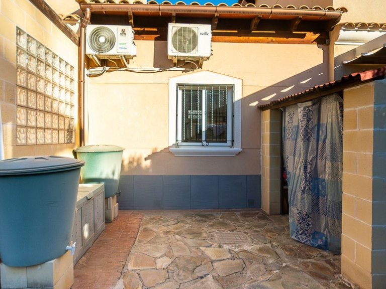 Villa for Sale in Benferri, Alicante 28