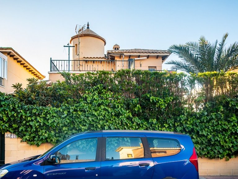 Villa for Sale in Benferri, Alicante 34