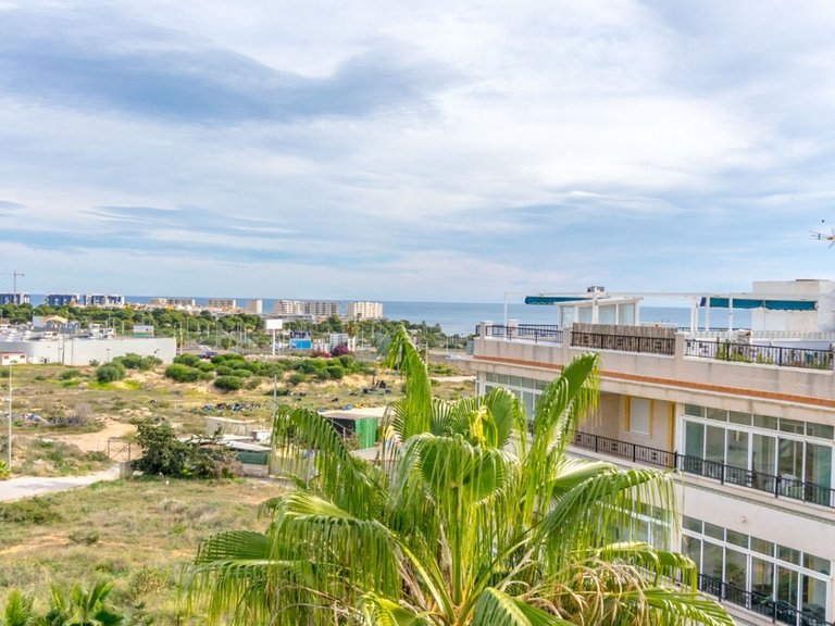 Apartment for Sale in Orihuela Costa, Alicante 1
