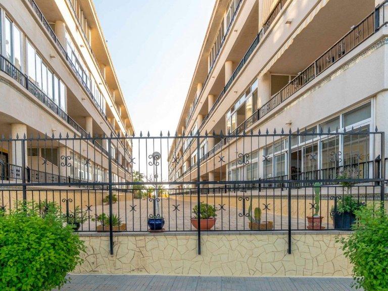 Apartment for Sale in Orihuela Costa, Alicante 4