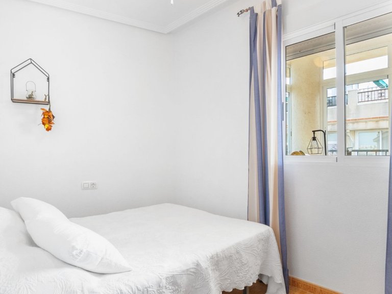 Apartment for Sale in Orihuela Costa, Alicante 25