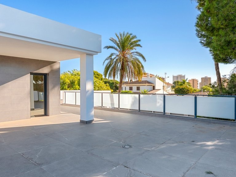 Villa for Sale in Orihuela Costa, Alicante 13