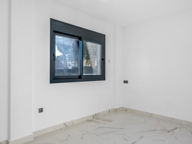 Villa for Sale in Orihuela Costa, Alicante 21