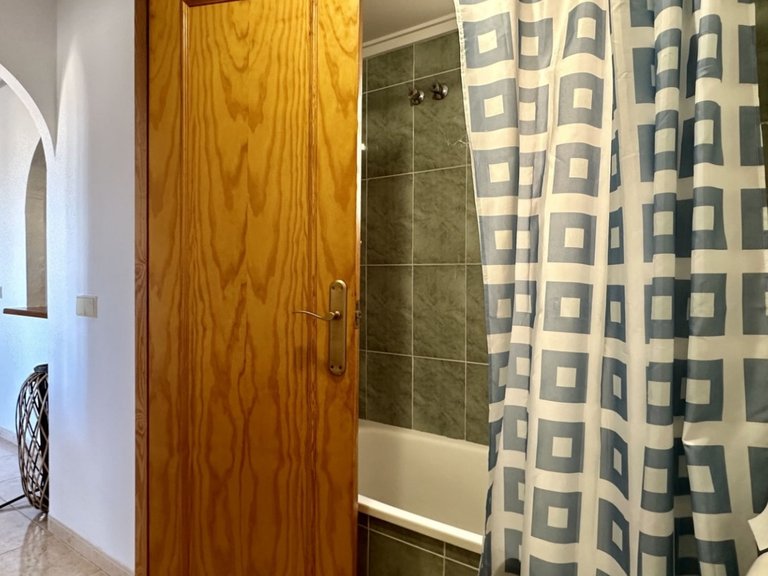 Apartment for Sale in Torrevieja, Alicante 12