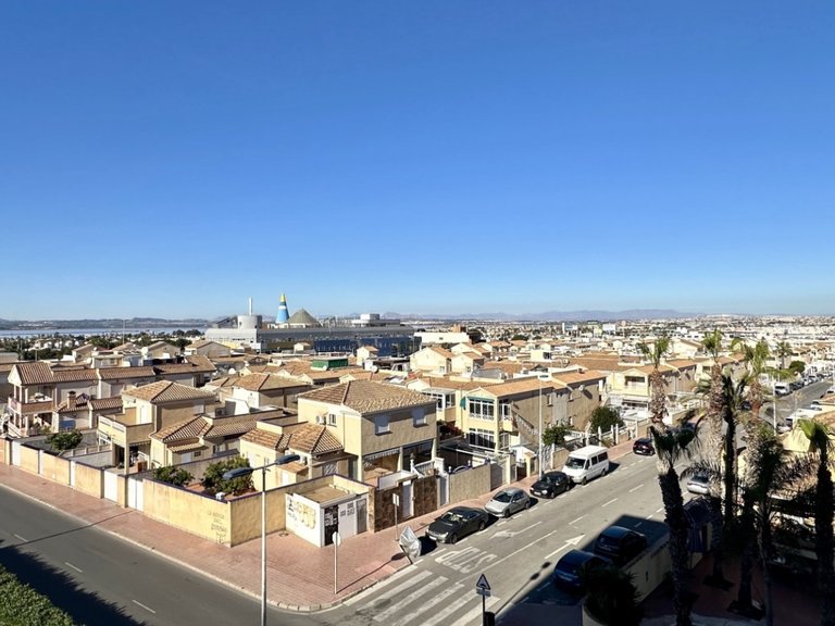 Apartment for Sale in Torrevieja, Alicante 20