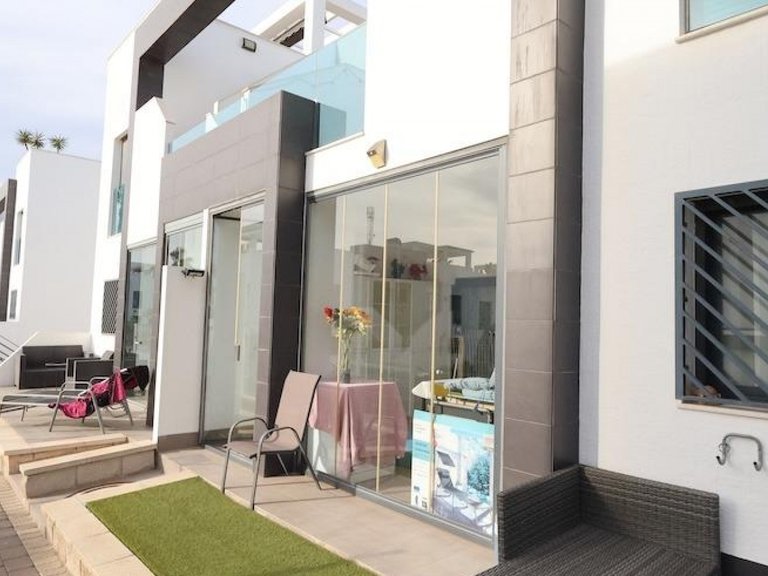 Villa for Sale in Orihuela Costa, Alicante 17