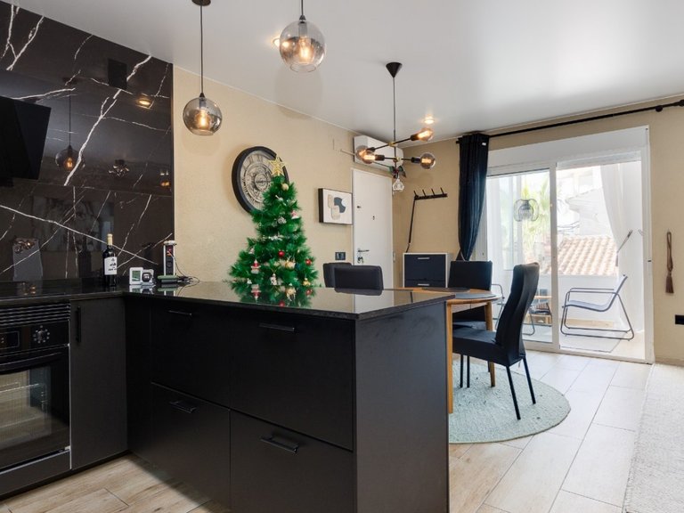 Apartment for Sale in Torrevieja, Alicante 9