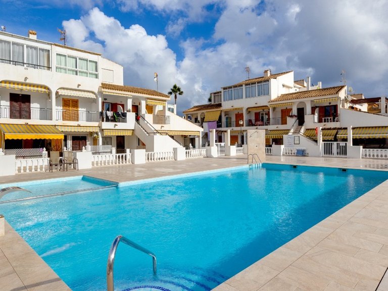 Apartment for Sale in Torrevieja, Alicante 27