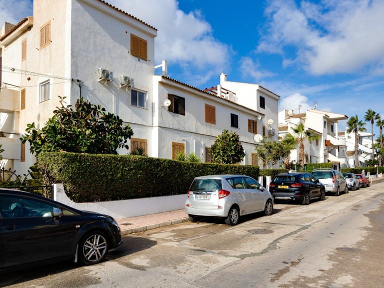 Apartment for Sale in Torrevieja, Alicante 34