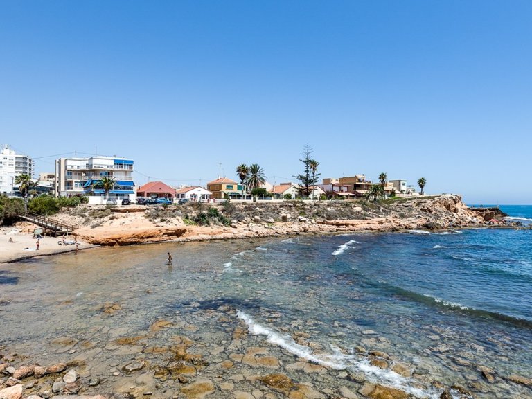 Apartment for Sale in Torrevieja, Alicante 40