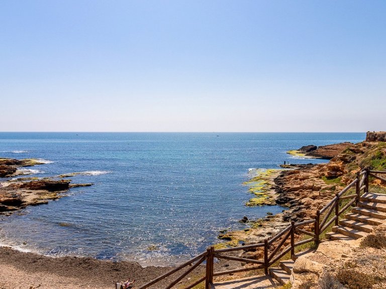 Apartment for Sale in Torrevieja, Alicante 44