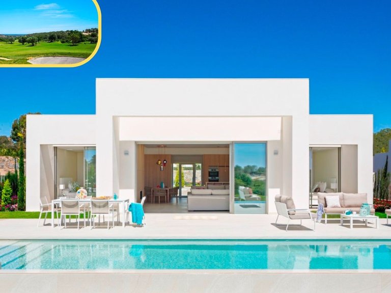 Villa for Sale in Las Colinas Golf, Alicante 1