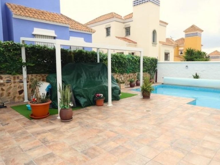 Villa for Sale in San Miguel De Salinas, Alicante 4