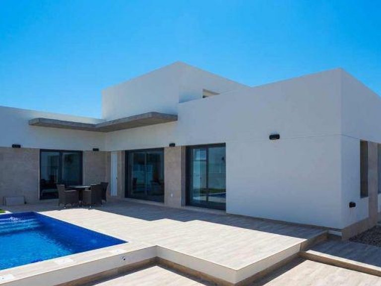 Town House for Sale in Daya Nueva, Alicante 2