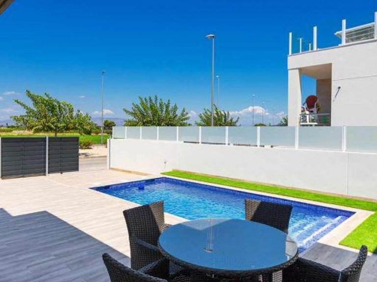 Town House for Sale in Daya Nueva, Alicante 25