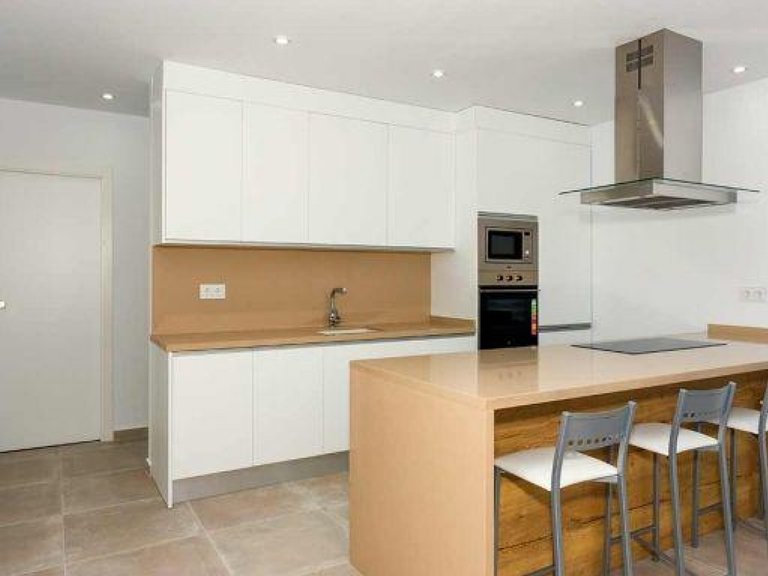 Town House for Sale in Daya Nueva, Alicante 28