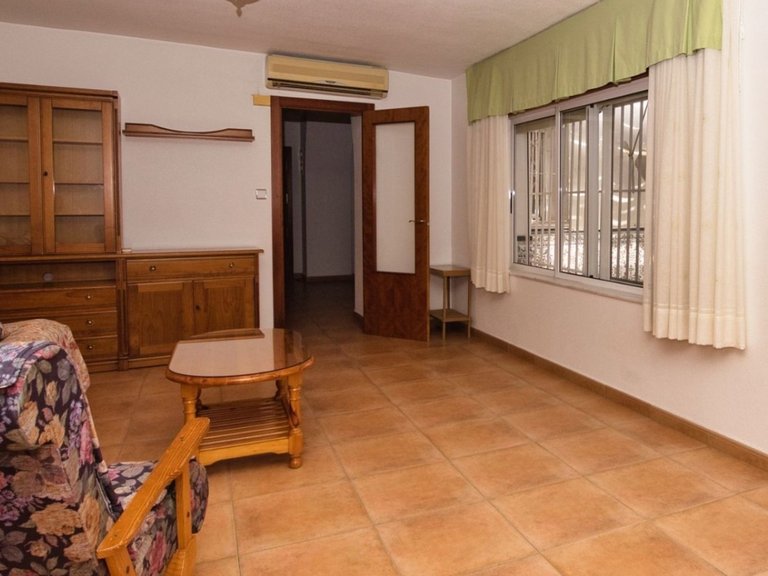 Villa for Sale in Benijófar, Alicante 13