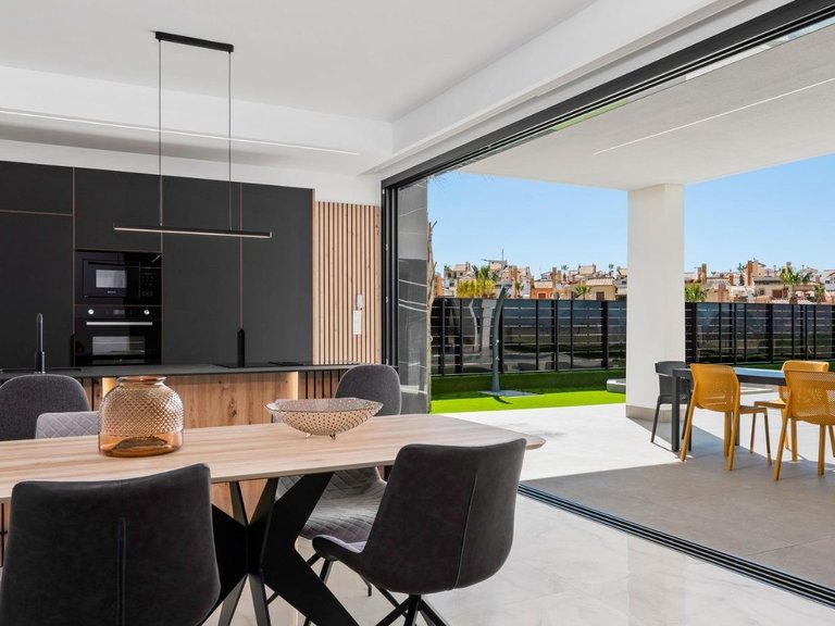 Villa for Sale in Algorfa, Alicante 10