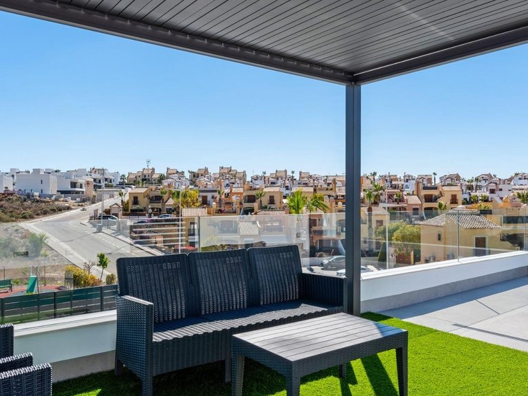 Villa for Sale in Algorfa, Alicante 32