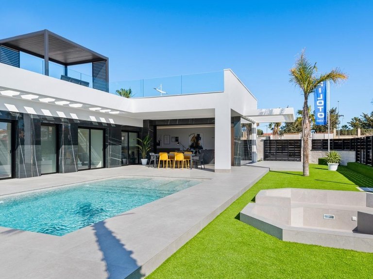 Villa for Sale in Algorfa, Alicante 34