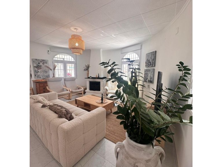 Villa for Sale in Torrevieja, Alicante 37